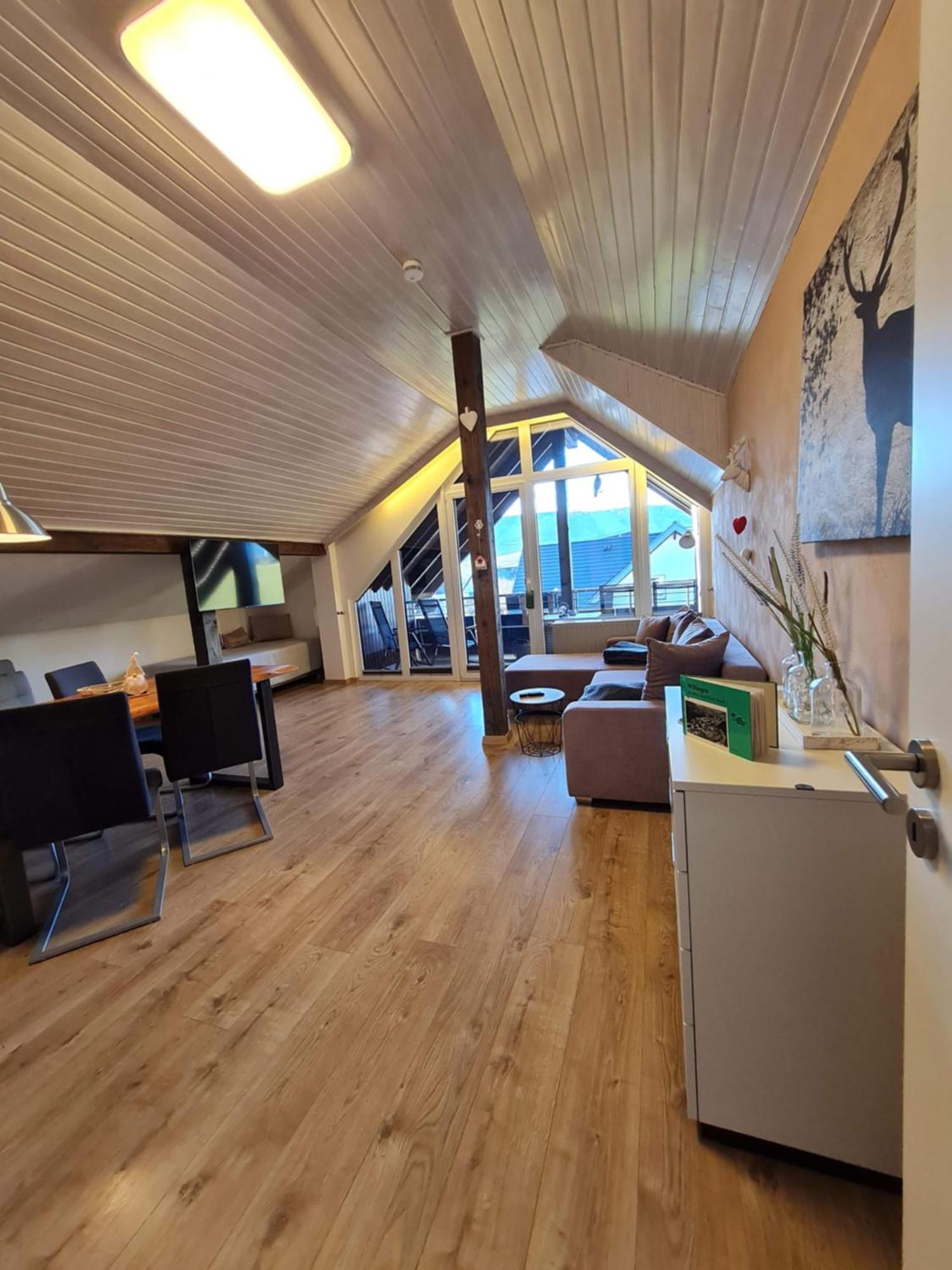 Ferienwohnungen Landhaus Meran Inkl Meinecardplus Willingen  Luaran gambar