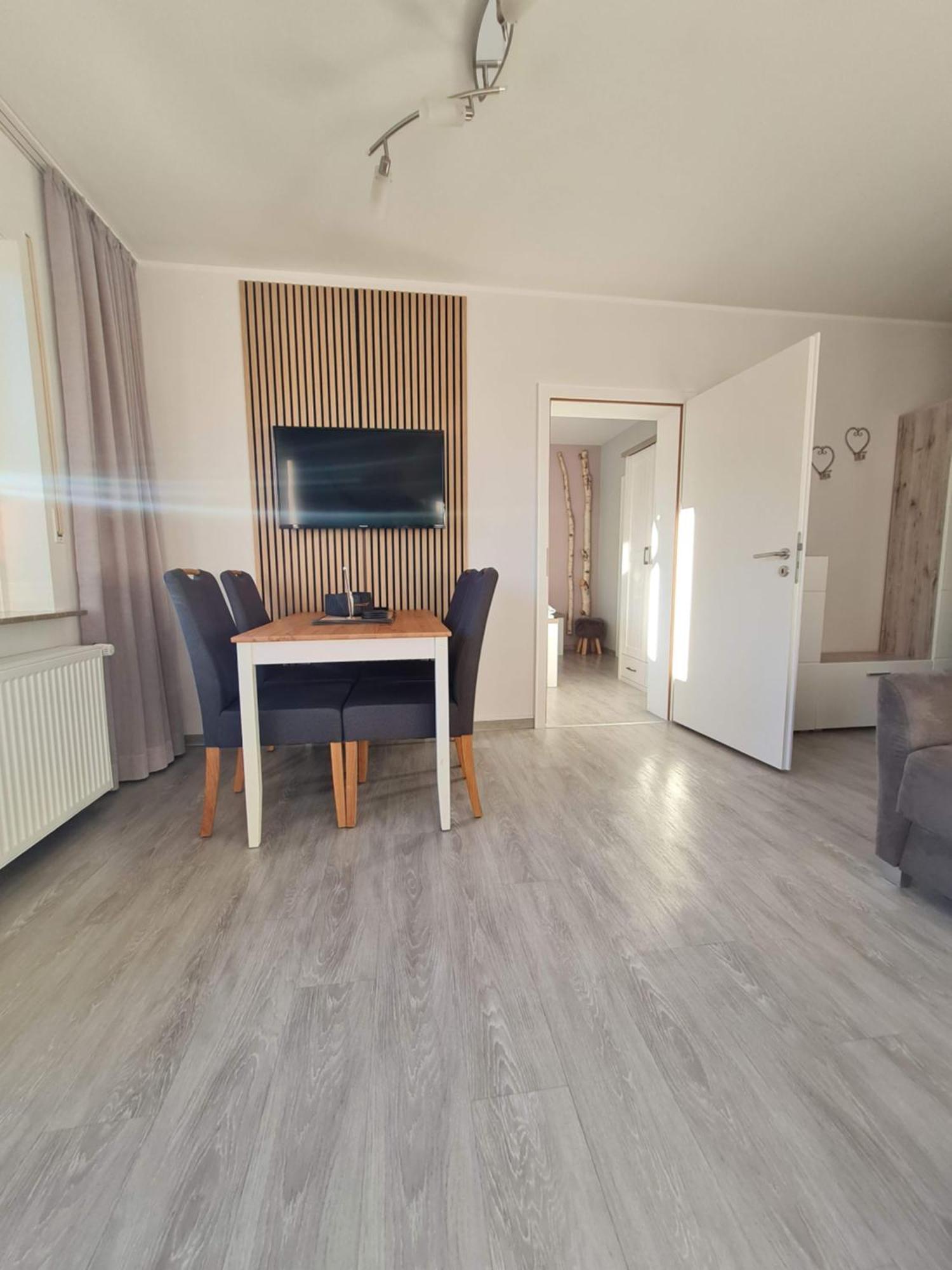 Ferienwohnungen Landhaus Meran Inkl Meinecardplus Willingen  Luaran gambar